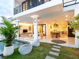 3 Kamar Rumah for sale in Beachwalk Shopping Centre, Kuta, Kuta