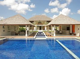 4 Kamar Vila for sale in Canggu, Bali, Canggu