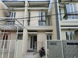 3 Habitación Villa en venta en Tambaksari, East Jawa, Tambaksari