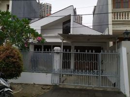 4 Kamar Rumah for rent in Pacific Place, Tanah Abang, Kebayoran Lama