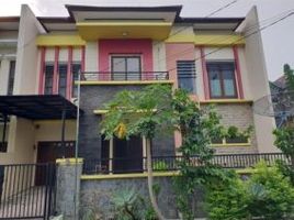 3 Kamar Rumah for sale in Sukolilo, East Jawa, Sukolilo