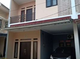 3 Bedroom Villa for sale in Halim Perdanakusuma Airport, Makasar, Jatinegara