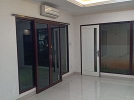 3 Bedroom House for sale in Cipondoh, Tangerang, Cipondoh