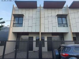 3 Habitación Villa en venta en Rungkut, East Jawa, Rungkut