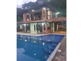 3 Habitación Villa en alquiler en Antioquia, Barbosa, Antioquia