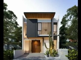 4 Bedroom House for sale in Gayungan, Surabaya, Gayungan