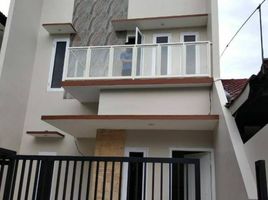 3 Bedroom House for sale in Gunung Anyar, Surabaya, Gunung Anyar