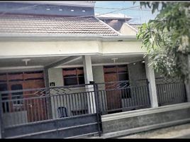 5 Bedroom House for sale in Dukuhpakis, Surabaya, Dukuhpakis