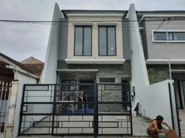 4 Bedroom House for sale in East Jawa, Rungkut, Surabaya, East Jawa