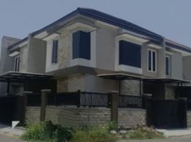 4 Habitación Villa en venta en Rungkut, East Jawa, Rungkut