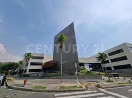 422.17 SqM Office for sale in Valle Del Cauca, Yumbo, Valle Del Cauca