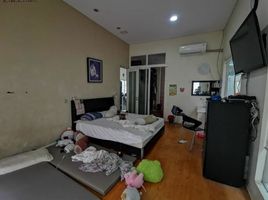 4 Bedroom House for sale in Wiyung, Surabaya, Wiyung