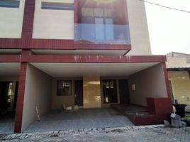 3 Habitación Casa en venta en Tenggilis Mejoyo, East Jawa, Tenggilis Mejoyo