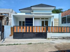 2 Kamar Vila for sale in Taman, Madiun, Taman