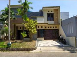 6 Bedroom Villa for sale in Dau, Malang Regency, Dau