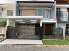 5 Bedroom Villa for sale in Mulyorejo, Surabaya, Mulyorejo