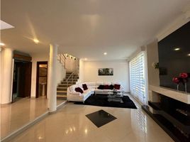 5 Habitación Villa en venta en Medellín, Antioquia, Medellín