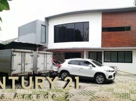 4 Bedroom Villa for sale in Halim Perdanakusuma Airport, Makasar, Pancoran