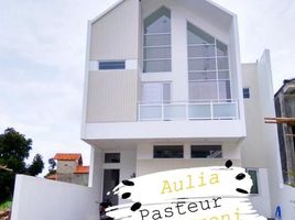 3 Kamar Vila for sale in Husein Sastranegara International Airport, Andir, Sukajadi