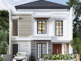 4 Bedroom House for sale in East Jawa, Lakarsantri, Surabaya, East Jawa