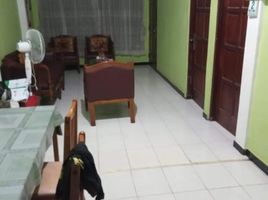 5 Bedroom House for sale in Dukuhpakis, Surabaya, Dukuhpakis