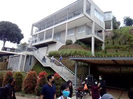 3 Bedroom House for sale in West Jawa, Cidadap, Bandung, West Jawa