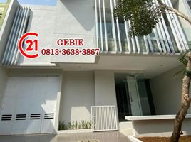 4 Bedroom House for sale in Pondok Aren, Tangerang, Pondok Aren