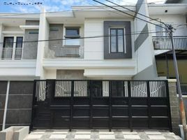 4 Habitación Villa en venta en Mulyorejo, East Jawa, Mulyorejo