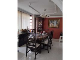 Maison 5 chambre à vendre à Envigado, Antioquia, Envigado