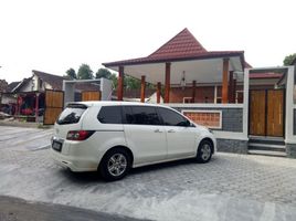 5 Bedroom Villa for sale in Seyegan, Sleman, Seyegan