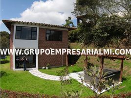 Villa 4 chambre à vendre à Envigado, Antioquia, Envigado
