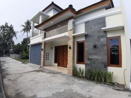 3 Kamar Vila for sale in Sewon, Bantul, Sewon