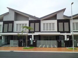 2 Kamar Vila for sale in Taman, Madiun, Taman