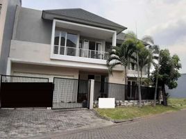 5 Bedroom House for sale in Dukuhpakis, Surabaya, Dukuhpakis