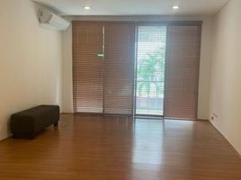  Villa for rent in Manila International Airport LRT-1, Pasay City, Makati City