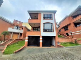 4 Habitación Villa en venta en Dosquebradas, Risaralda, Dosquebradas