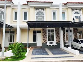 4 Bedroom Villa for sale in Aeon Mall Jakarta Garden City, Cakung, Cakung