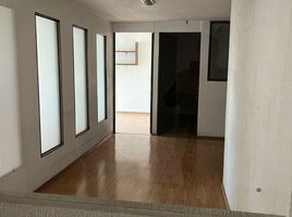 138 m² Office for rent in Tultitlan, México, Tultitlan