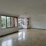 170 SqM Office for rent in Medellin, Antioquia, Medellin