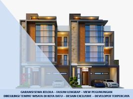 4 Bedroom House for sale in East Jawa, Dukuhpakis, Surabaya, East Jawa