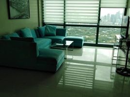 1 Bedroom Condo for rent at 8 Forbestown Centre, Makati City