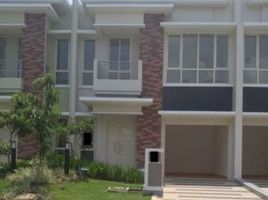 4 Kamar Rumah for sale in Curug, Banten, Curug