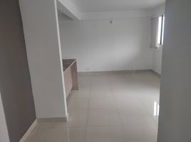 3 Habitación Departamento en alquiler en Colombia, Bello, Antioquia, Colombia