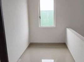 2 Schlafzimmer Haus zu verkaufen in Lakarsantri, East Jawa, Lakarsantri