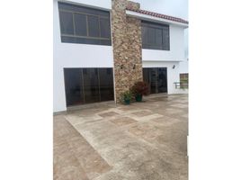 3 Bedroom House for sale in Manta, Manabi, Manta, Manta