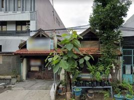 10 Kamar Rumah for sale in Tegal Sari, Surabaya, Tegal Sari