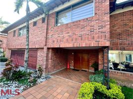 5 Habitación Villa en venta en Parque de los Pies Descalzos, Medellín, Medellín