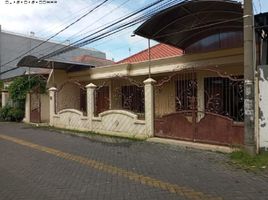 4 Habitación Casa en venta en Tambaksari, East Jawa, Tambaksari