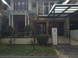 4 Schlafzimmer Haus zu verkaufen in Dukuhpakis, East Jawa, Dukuhpakis