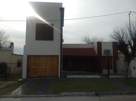 2 Bedroom House for sale in Lujan, Buenos Aires, Lujan